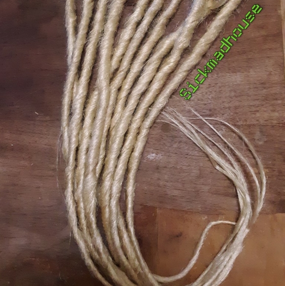 10 SE Blonde Synthetic Dreads Dreadlocks Goth - Picture 2 of 3